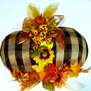 Fall Autumn Pumpkin Shaped Wreath